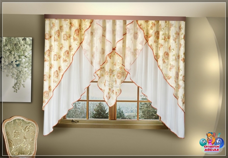 Zasłona z dekoracją