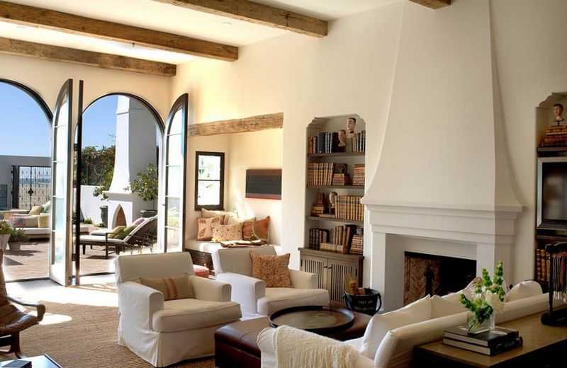 Wohnzimmer im mediterranen Stil