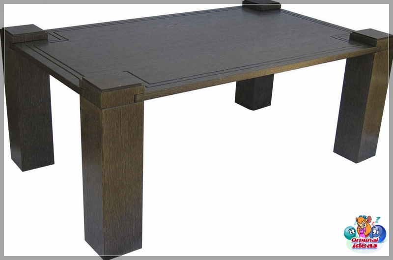 Tisch im japanischen Stil