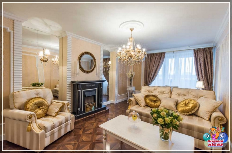 Salon w stylu klasycznym z czarnym kominkiem wzniesionym