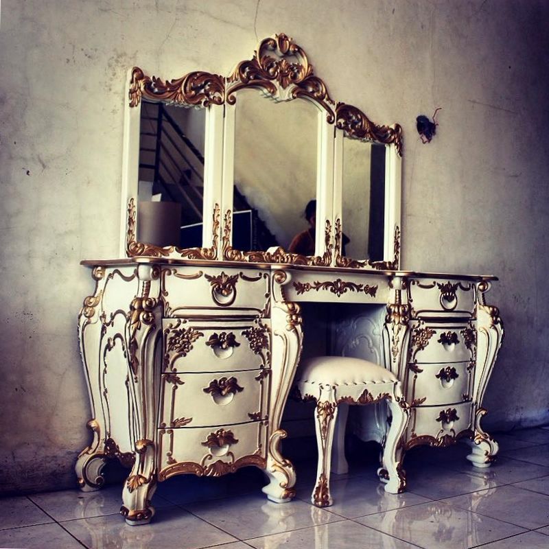 bedroom Rococo furniture set