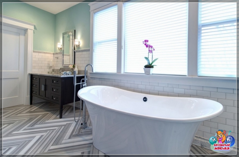 bathroom bathroom