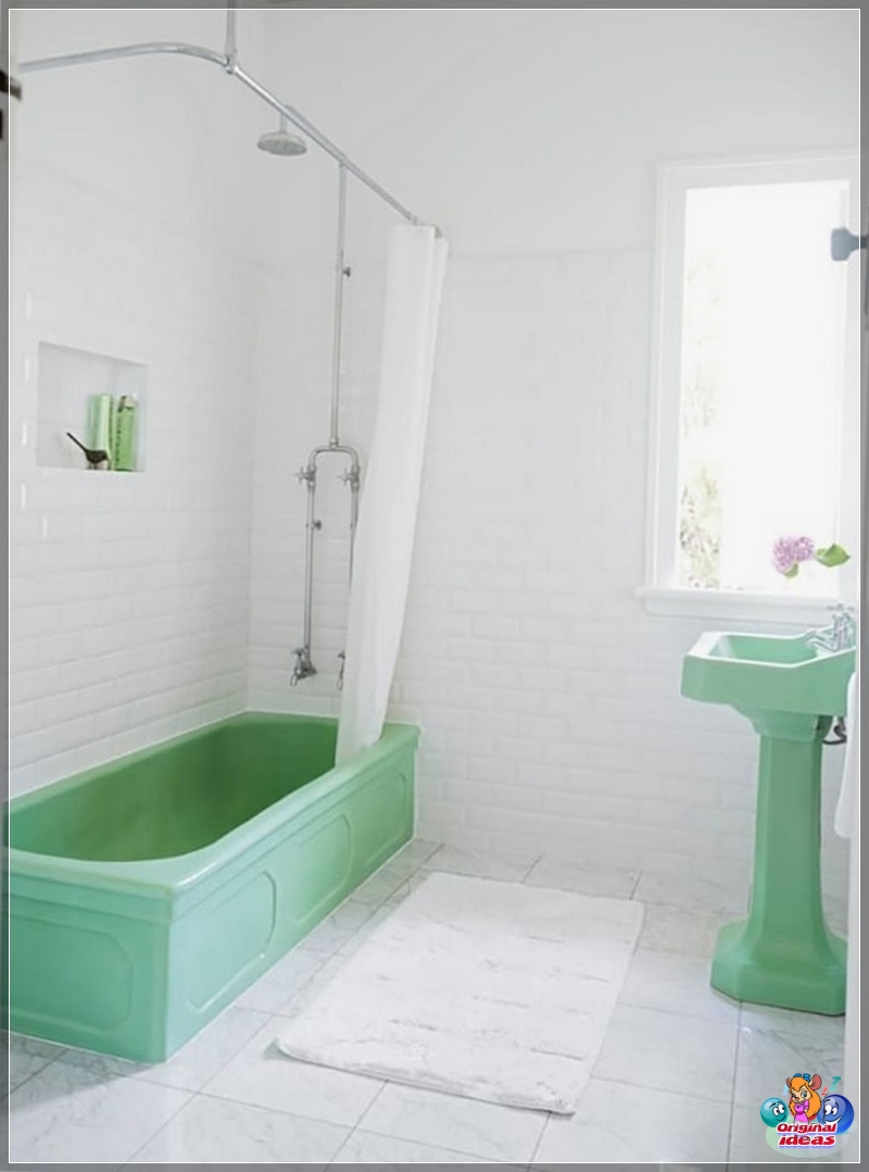 bathroom bathroom