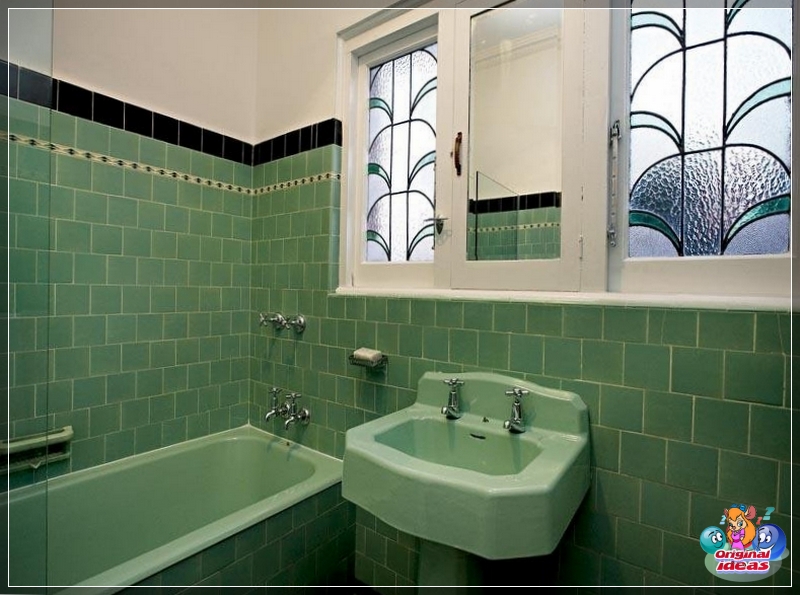 bathroom bathroom