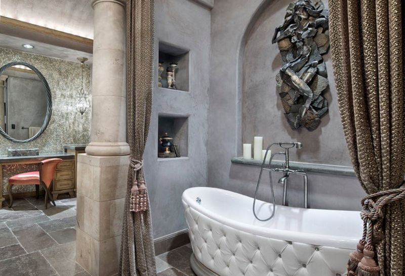 bathroom bathroom