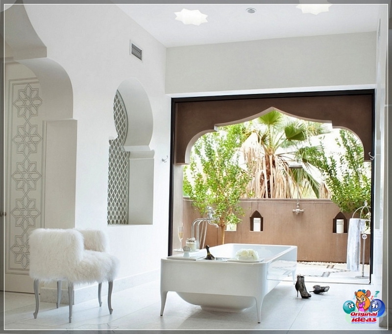 bathroom bathroom