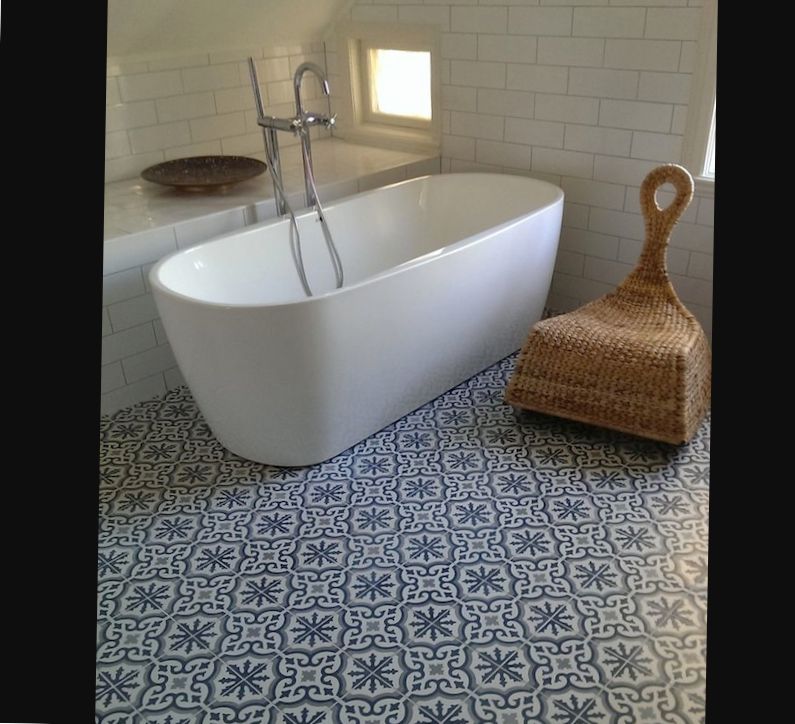 bathroom bathroom
