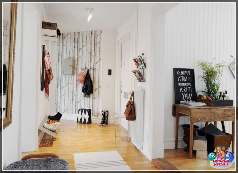 hallway Shabby wooden boxes are not only stylish, but also practical