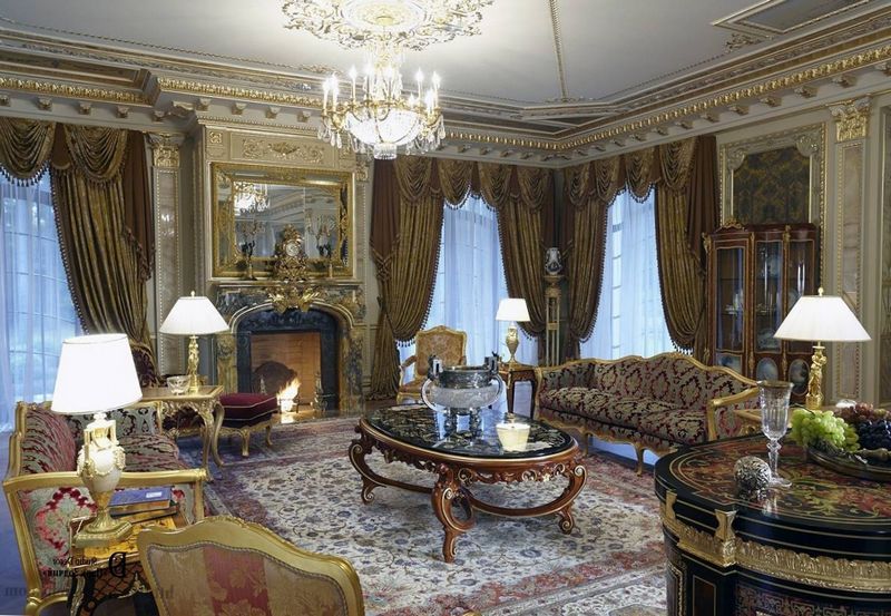 Luxurious Empire style interior Luxurious Empire style interior