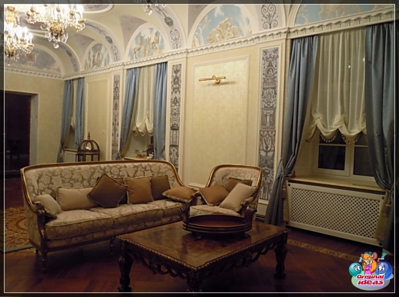 Empire style living room Empire style living room