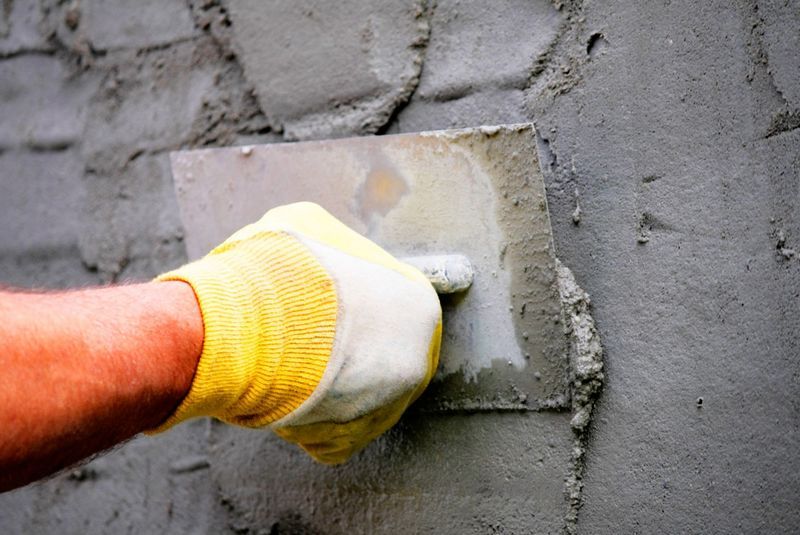 Powlekanie prywatnego domu cementem