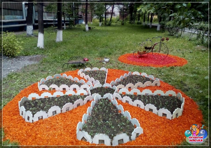 application Flower bed decoration with decorative chips