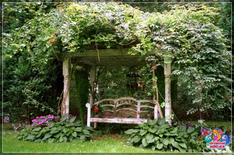 landscape Bench in landscape design in the English style