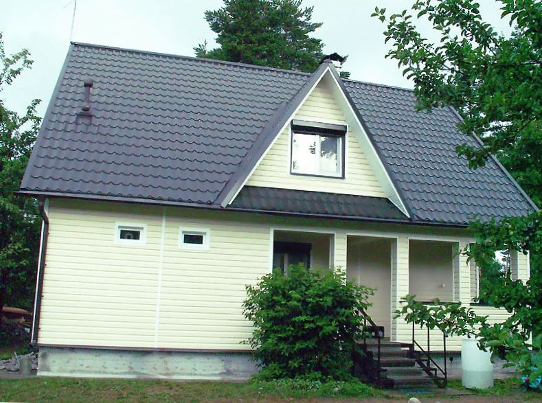 option Combination of pastel siding and neutral roof
