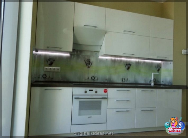 Яркая кухня: 135 фотаздымкаў і відэа ідэй для выкарыстання дызайну ў светлых колерах