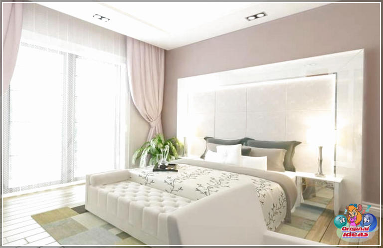Сучасная спальня ў ружова-белым колеры